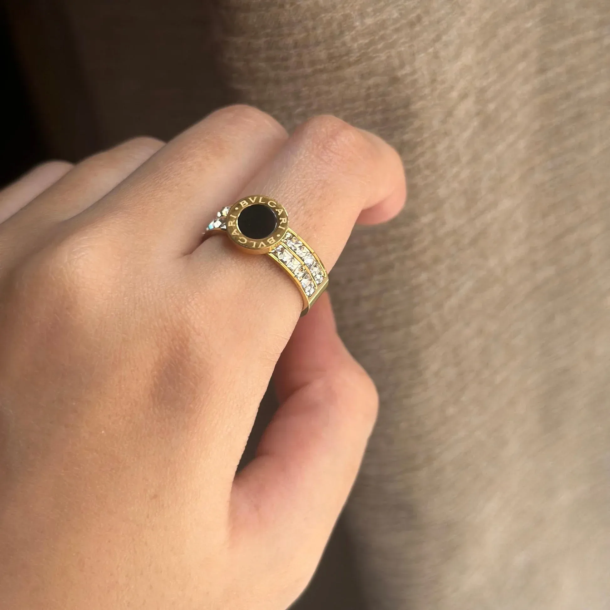 Black Stone Ring - Image 2